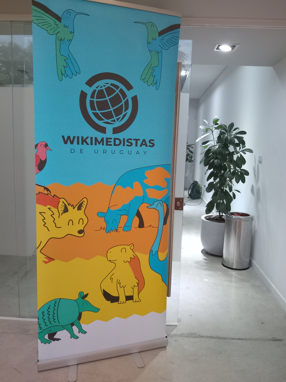 Wikimedistas de Uruguay en FLISoL Montevideo 2025.